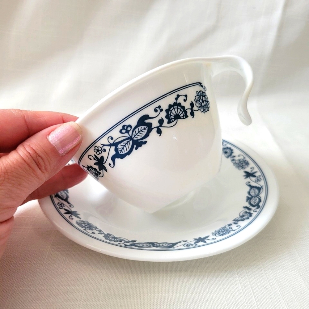 Vintage Corelle Hook Mug and Saucer Set Blue Onion